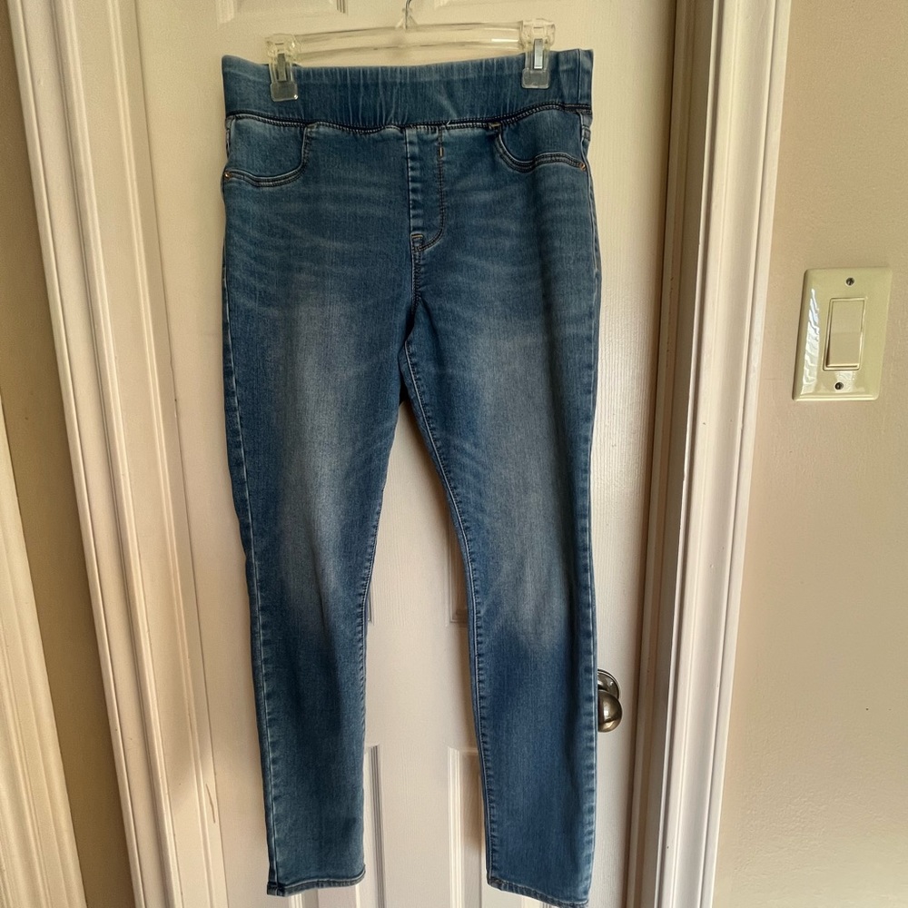 Old Navy Rockstar skinny jeans with built in warm